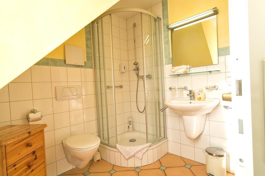 Hotel Zum Lieben Augustin Meersburg Habitación foto